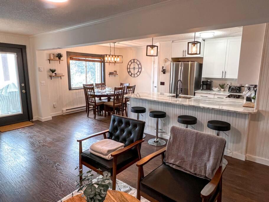 202D Summit - Completely Remodeled Modern Condo In Summit! Snowshoe Exterior photo