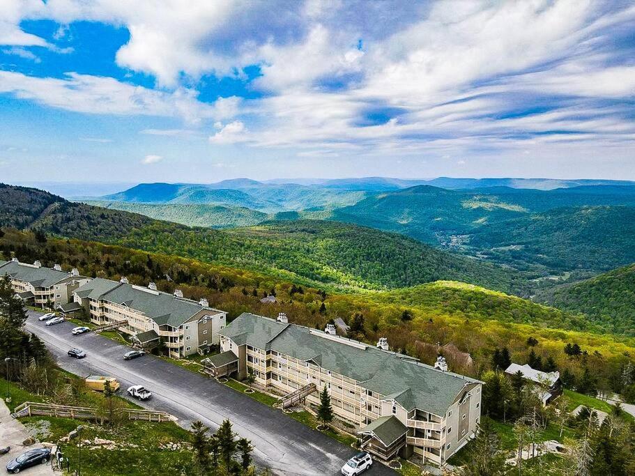 202D Summit - Completely Remodeled Modern Condo In Summit! Snowshoe Exterior photo